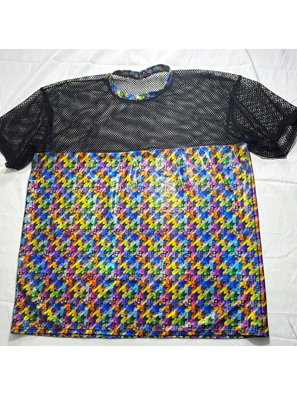 Men’s Rave crazedwear Black Mesh Geometric Sheer Short Sleeve Crew Neck Tee L/XL